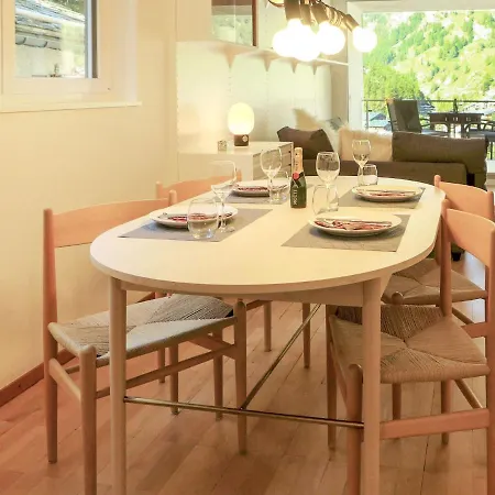 Birken Apartment